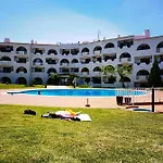 Apartament 211 Moderno Com Vista A Piscina No Centro Da