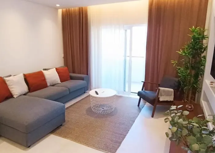 아파트 211 Moderno Com Vista A Piscina No Centro Da *