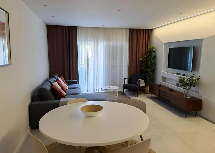 아파트 211 Moderno Com Vista A Piscina No Centro Da