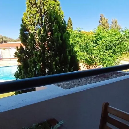 Apartamento 211 Moderno Com Vista A Piscina No Centro Da