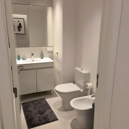 Apartmán 211 Moderno Com Vista A Piscina No Centro Da *
