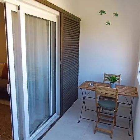 211 Moderno Com Vista A Piscina No Centro Da